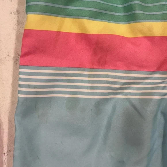 2 pairs of Vineyard Vines swim trunks, boys size 7. - Picture 4 of 5